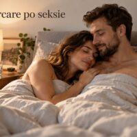 Para odpoczywająca razem po zbliżeniu — aftercare po seksie